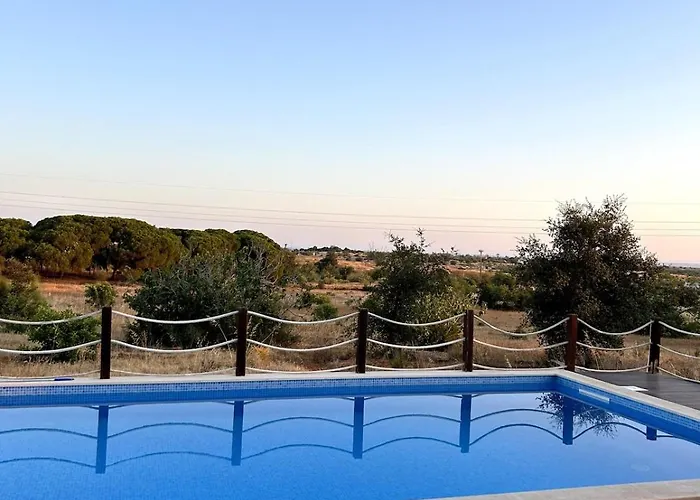 Country By Salgados 펜션 페라구도