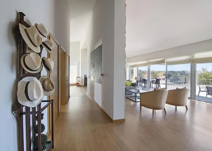 펜션 Country By Salgados 페라구도