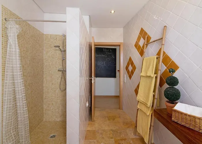 Country By Salgados *